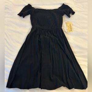 XS Black Rewind Off the Shoulder Smocked Dress
